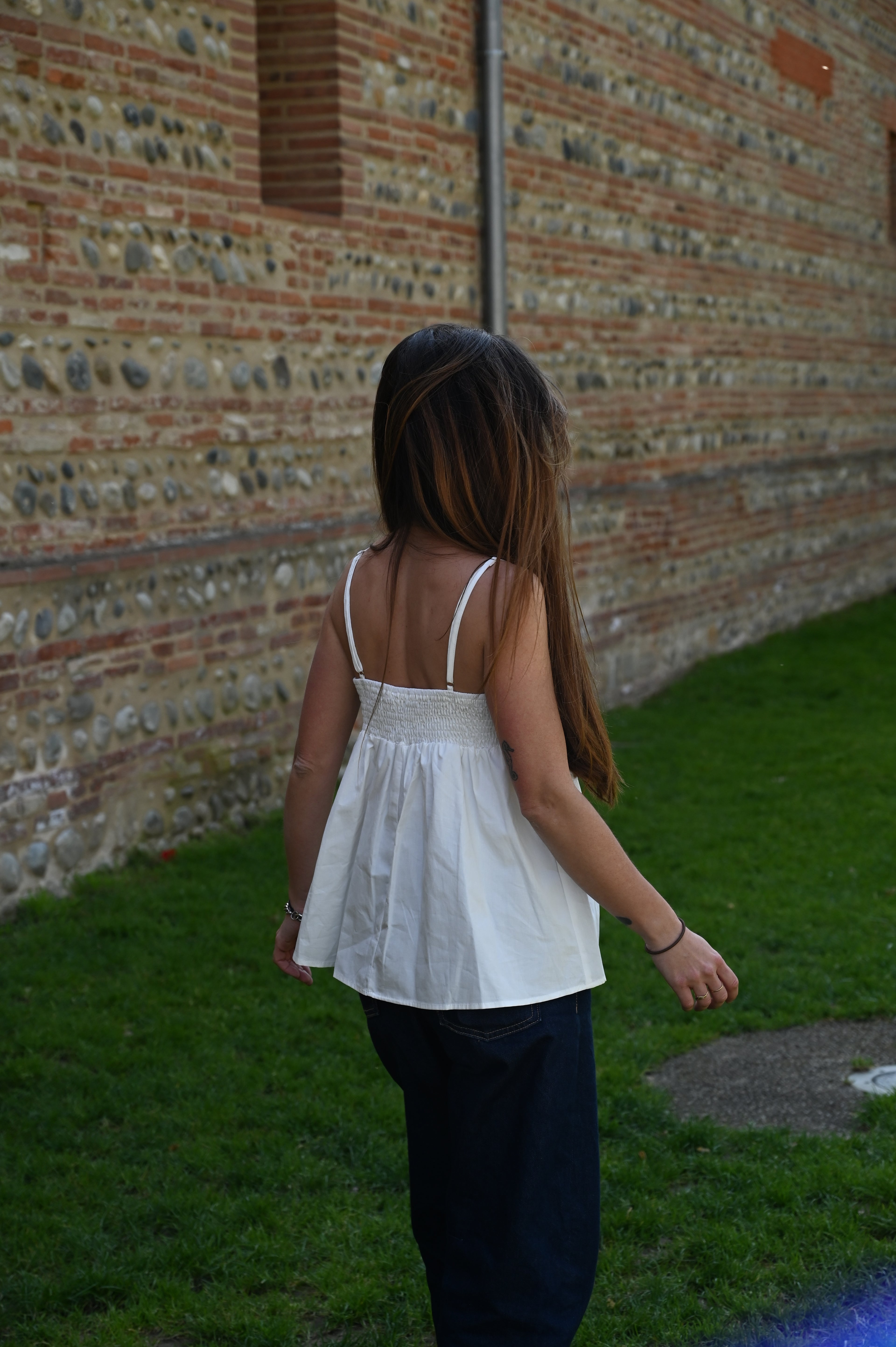 Top Lina